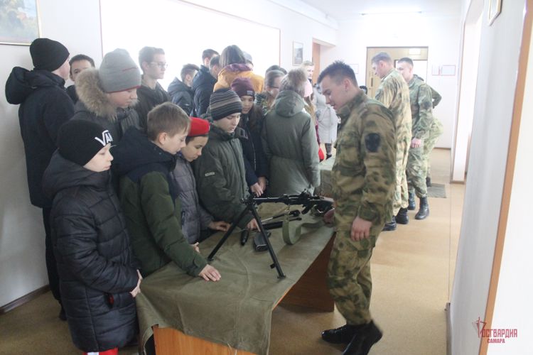 На базе центра по подготовке личного состава Приволжского округа Росгвардии проведен ряд мероприятий патриотической направленности