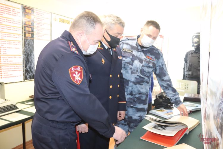 Самарский ОМОН отметил годовщину образования