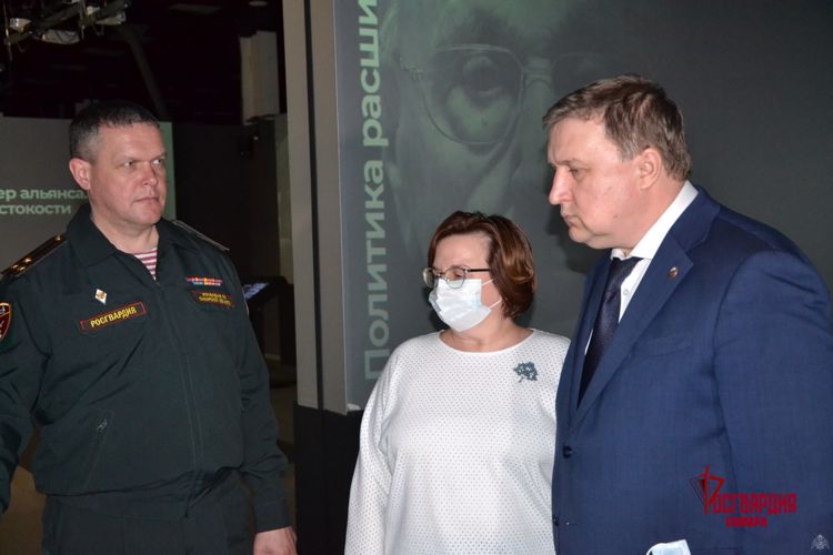 В Самаре росгвардейцы приняли участие в старте федерального марафона