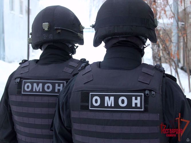 В Самаре при содействии бойцов Росгвардии выявили мигрантов, осуществляющих незаконную трудовую деятельность