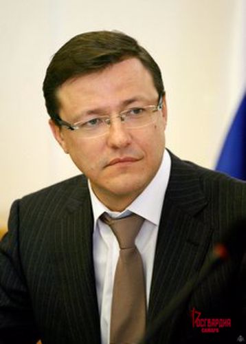 Обращение Губернатора Самарской области Д.И.Азарова по случаю Дня войск национальной гвардии Российской Федерации (видео)