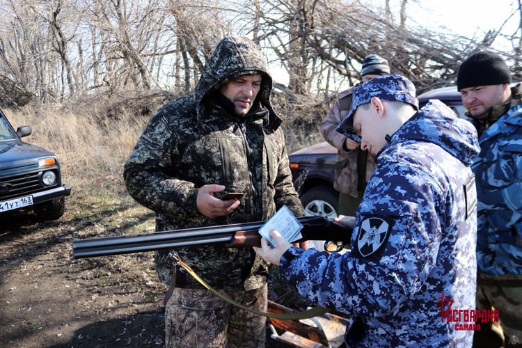 Сотрудники Росгвардии обеспечивают правопорядок в охотничьих угодьях Самарской области