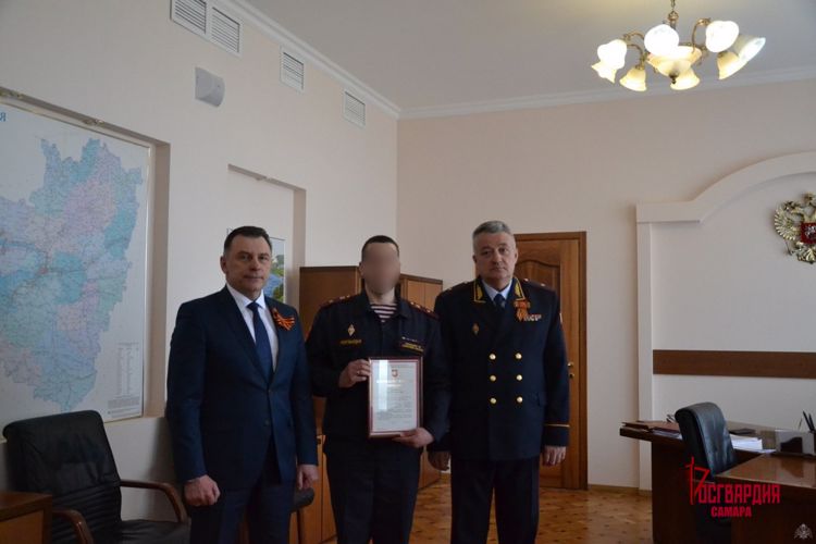 В преддверии Дня Победы сотрудники Росгвардии по Самарской области отмечены благодарственными письмами полпреда Президента