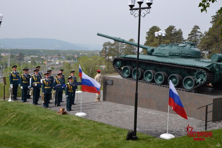 В Самарской области росгвардейцы приняли участие в открытии мемориала погибшим защитникам Родины