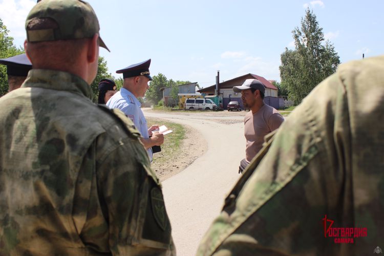 В Самаре при содействии бойцов Росгвардии выявлены нарушения миграционного законодательства
