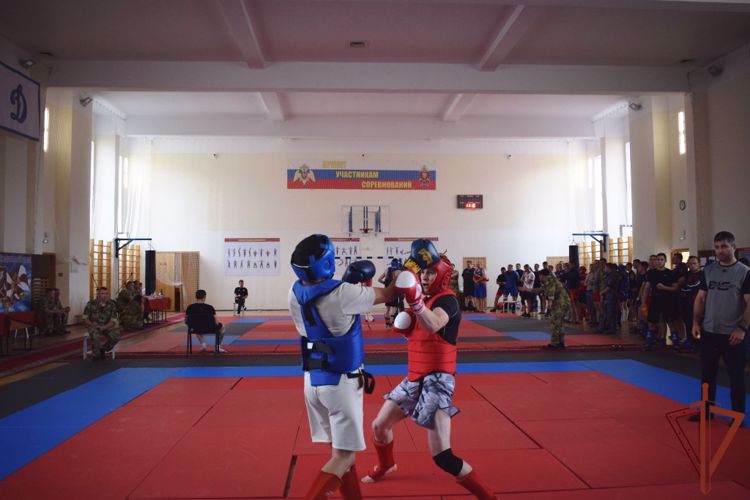 Команда самарских росгвардейцев взяла «серебро» окружного чемпионата по комплексному единоборству