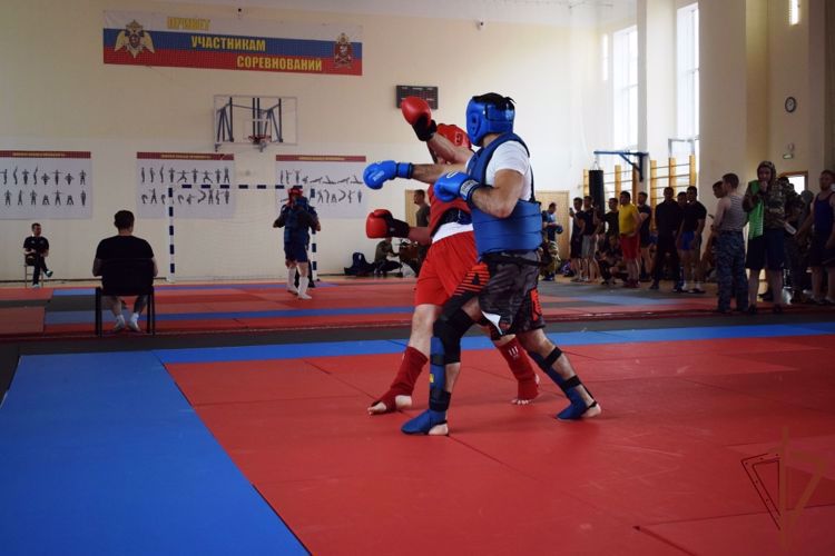 Команда самарских росгвардейцев взяла «серебро» окружного чемпионата по комплексному единоборству