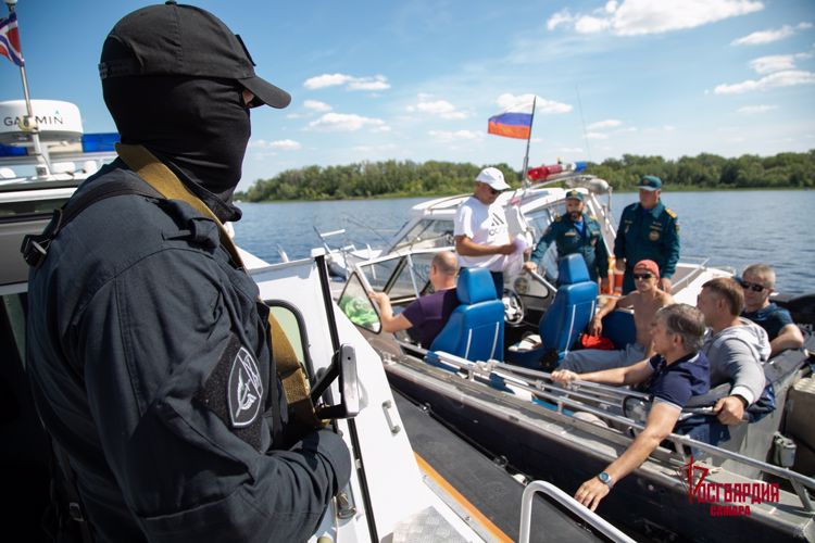 В Самаре сотрудники Росгвардии приняли участие в профилактическом рейде в акватории реки Волга