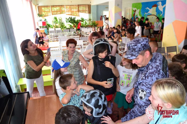 Ведомственная акция «Каникулы с Росгвардией» продолжается в Самаре