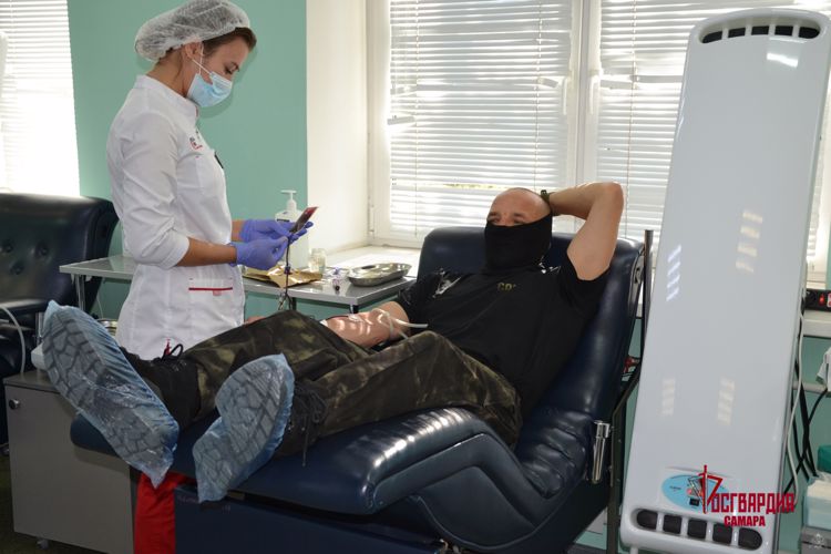 Росгвардейцы дали старт марафону в поддержку донорского движения в Самарской области