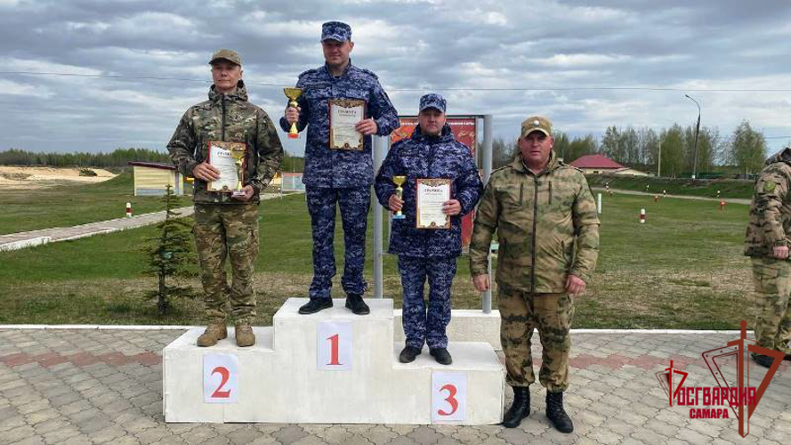 Самарские росгвардейцы стали победителями окружного чемпионата по стрельбе