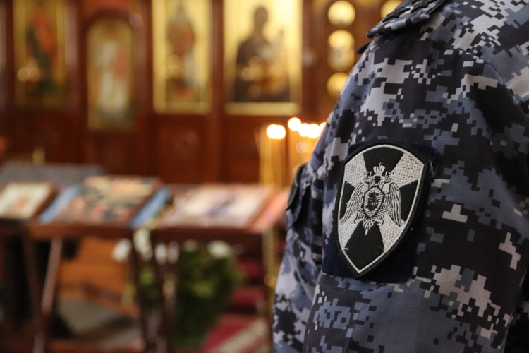 Самарские росгвардейцы обеспечили безопасность во время мероприятий, посвященных празднованию Православной Пасхи