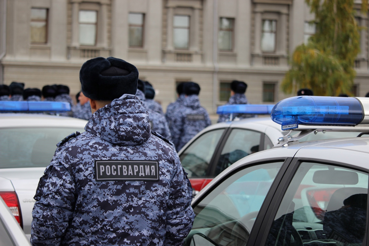 Росгвардейцы приняли участие в строевом смотре самарского гарнизона сил правопорядка