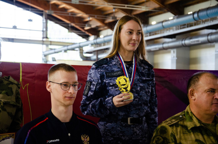 Самарские росгвардейцы завоевали «серебро» на окружном чемпионате по плаванию