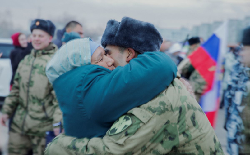 В Тольятти проводили военнослужащих Росгвардии, отслуживших срочную службу по призыву