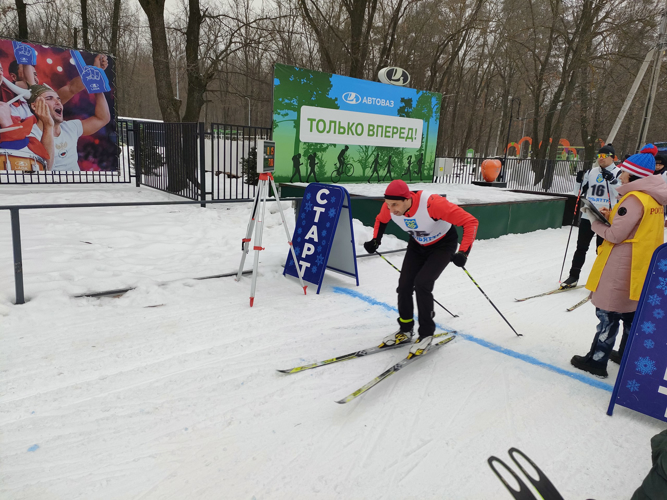 В Приволжском ордена Жукова округе Росгвардии завершился чемпионат по зимнему офицерскому троеборью