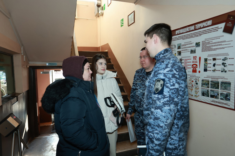 Росгвардейцы провели профориентационную встречу с самарскими студентами