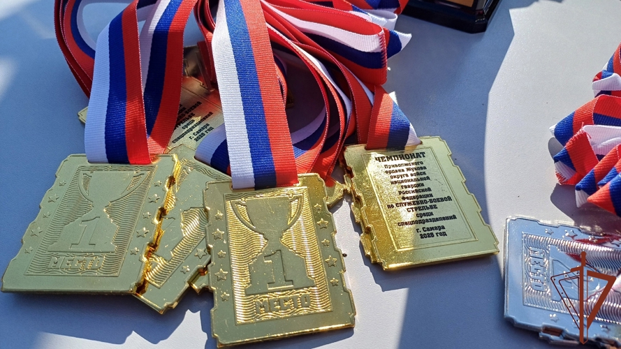Чемпионат по служебно-боевой стрельбе прошел в Приволжском округе (видео)