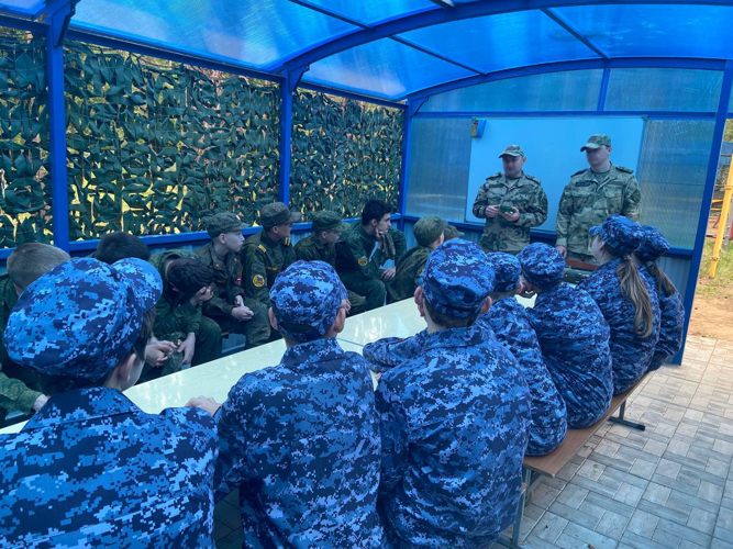 Самарские росгвардейцы дали старт ведомственной акции «Каникулы с Росгвардией»