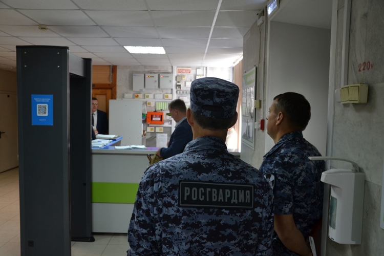 В Самаре представители Росгвардии приняли участие во Всероссийских антитеррористических учениях 