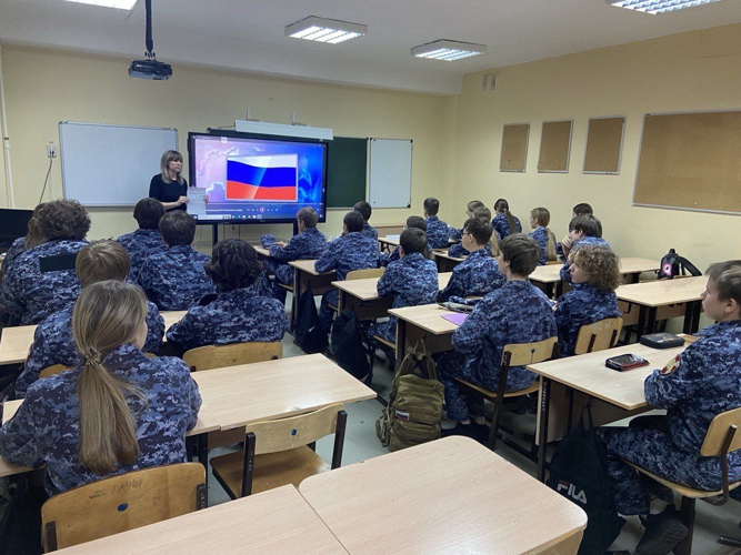 В Самаре кадеты Росгвардии приняли участие во всероссийской акции «Я — россиянин»