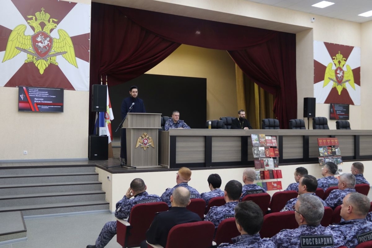 В Самаре состоялись занятия для руководителей учебных групп военно-политической подготовки подразделений регионального управления Росгвардии 