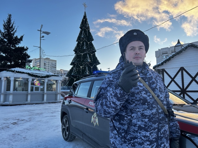В Самарской области росгвардейцы обеспечили безопасность граждан во время празднования Нового года