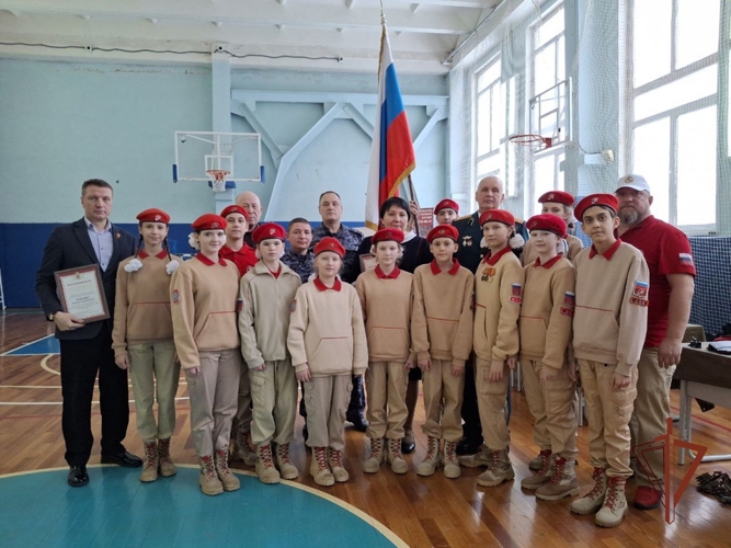 В Самаре росгвардейцы оценили мастерство юнармейцев в «Смотре строя и песни»