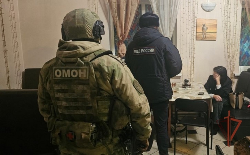 Самарские росгвардейцы продолжают оказывать содействие полиции в ходе профилактических мероприятий