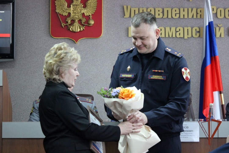 День создания подразделений государственного контроля и лицензионно-разрешительной работы отметили в Самаре