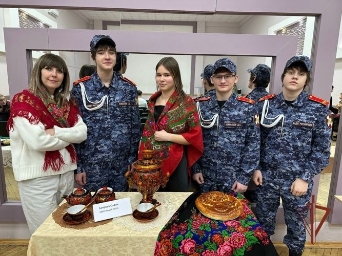 Ученица кадетского класса Росгвардии стала победительницей конкурса «Красавица в русской шали»