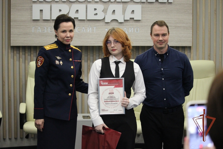 Победителей творческого конкурса «Росгвардия глазами детей» наградили в Самаре