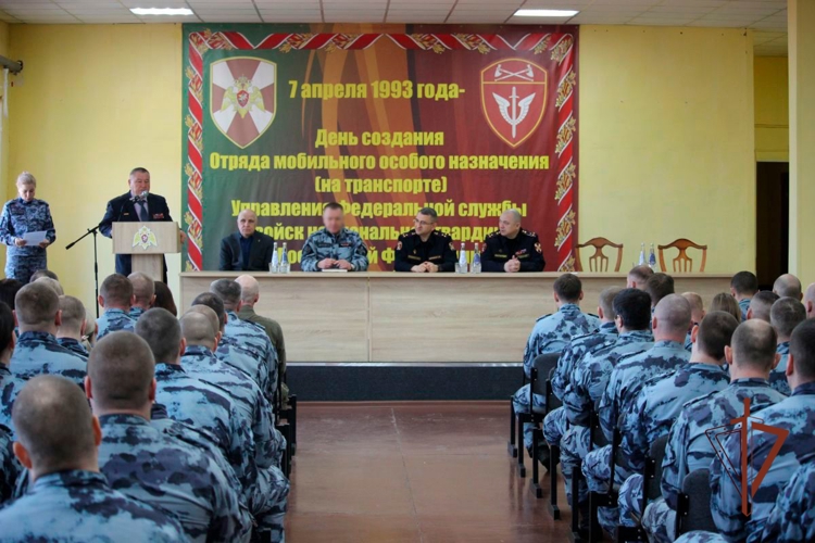 Самарский ОМОН «Смерч» (на транспорте) отмечает день образования отряда