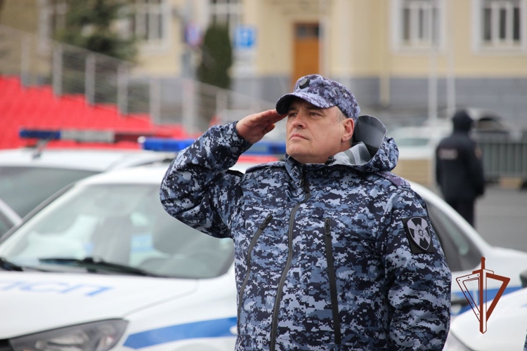 Росгвардейцы приняли участие в строевом смотре самарского гарнизона сил правопорядка