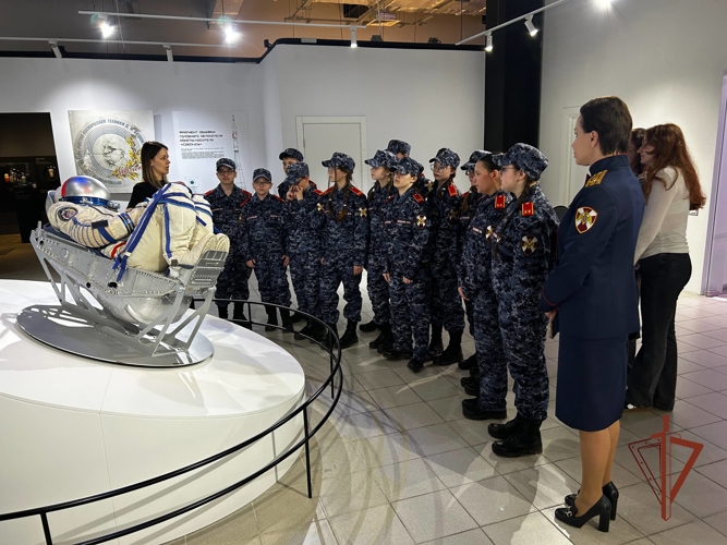 Кадеты Росгвардии посетили музей «Самара Космическая»