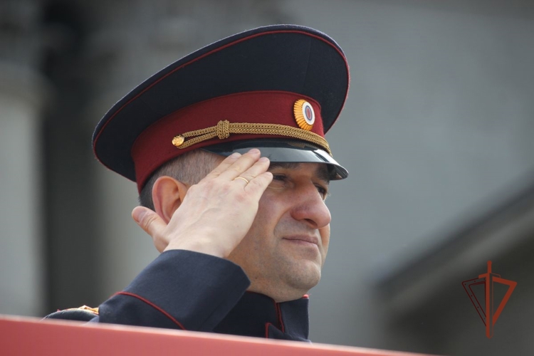 Росгвардейцы приняли участие в Параде Победы в Самаре (видео)