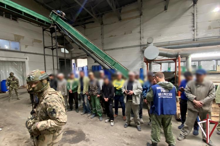 При содействии спецназа Росгвардии в Самарской области проходит оперативно-профилактическое мероприятие «Нелегал-2026»