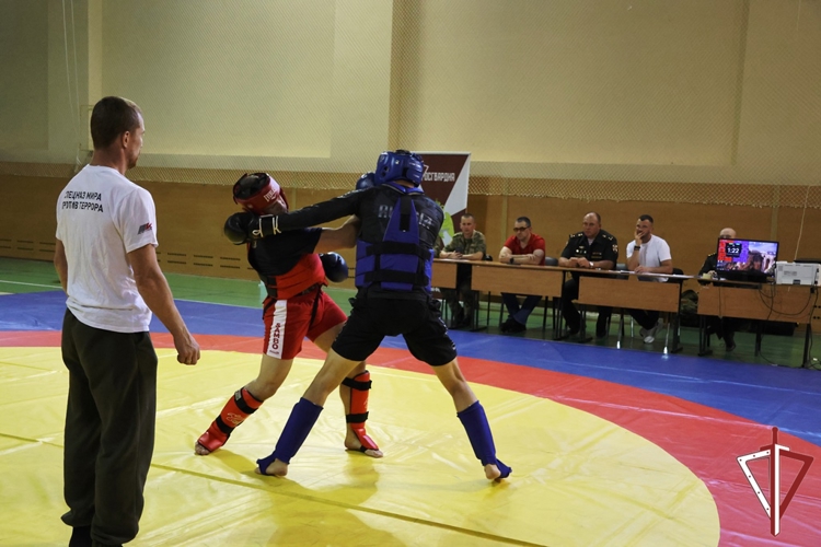 Самарские росгвардейцы стали призерами окружного чемпионата по комплексному единоборству