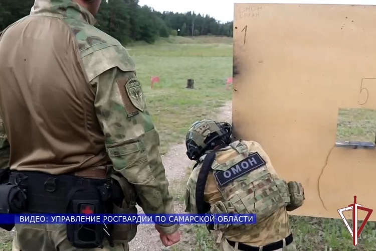 Самарские телеканалы рассказали об учебно-методическом сборе сотрудников ОМОН Росгвардии (видео)