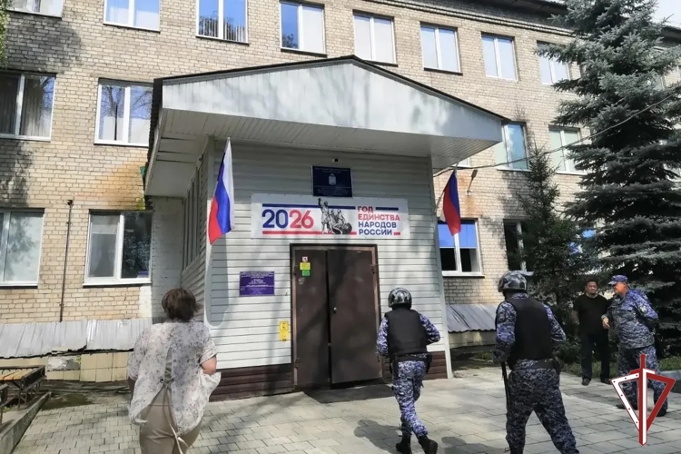 Представители Управления Росгвардии по Самарской области приняли участие в учении по обеспечению антитеррористической безопасности образовательных учреждений 