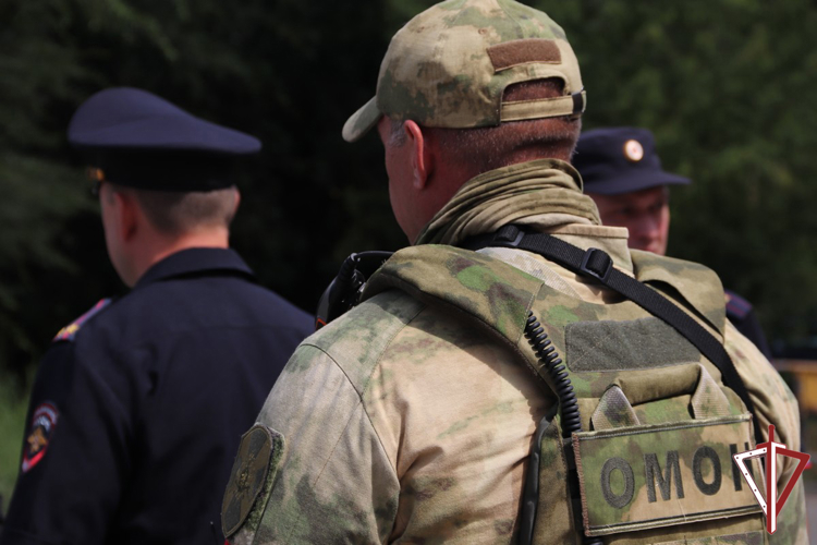 При содействии ОМОН Росгвардии в Самарской области продолжаются профилактические рейды 