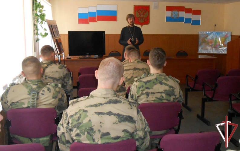 В подразделениях Управления Росгвардии по Самарской области прошли встречи со священнослужителями РПЦ