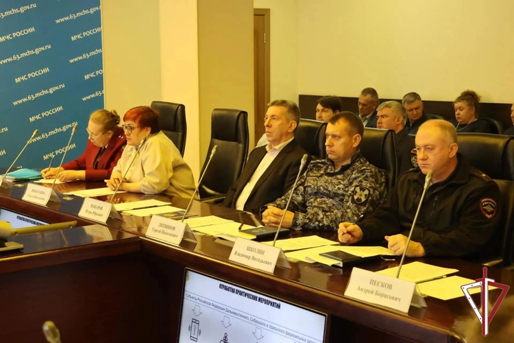 Самарские росгвардейцы участвуют во Всероссийской тренировке по гражданской обороне